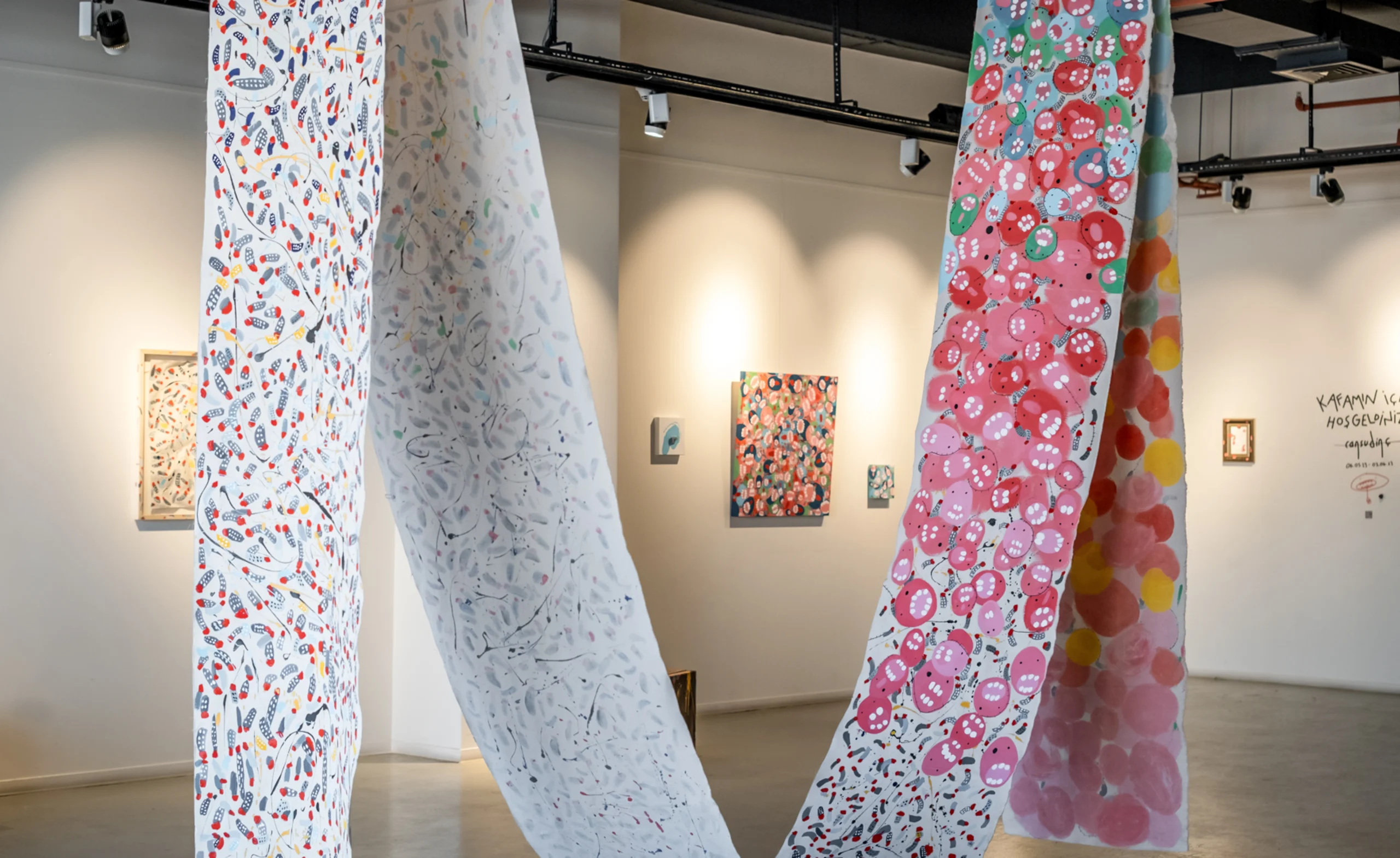 cansu-dinc-exhibitions-welcome-to-my-head-kafamin-icine-hosgeldiniz-1
